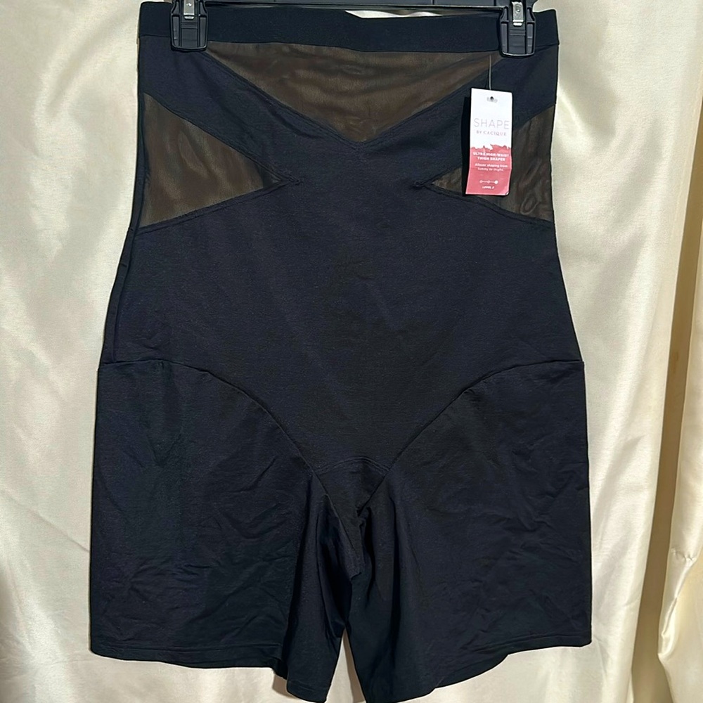 Cacique shape wear